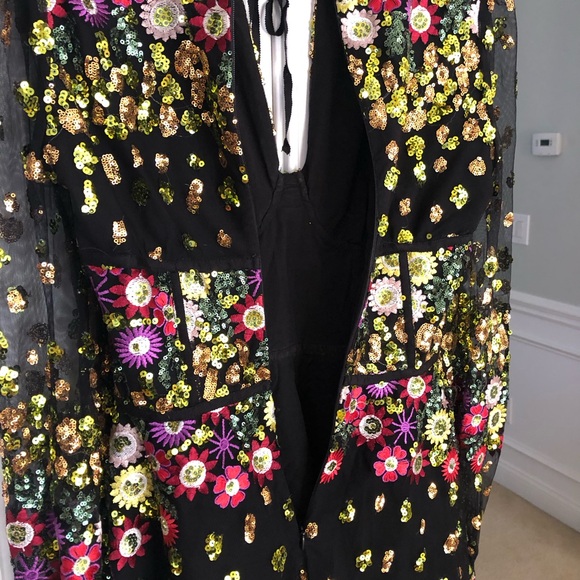 Lovers & Friends x REVOLVE Kensington Dress. Size XS - Picture 9 of 16